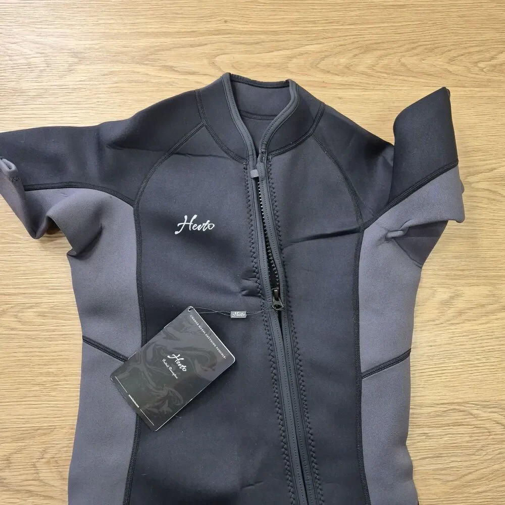 Hevto Men Wetsuits 3/2mm Neoprene Wet Suit Back Front Zip in Cold Water for Surf